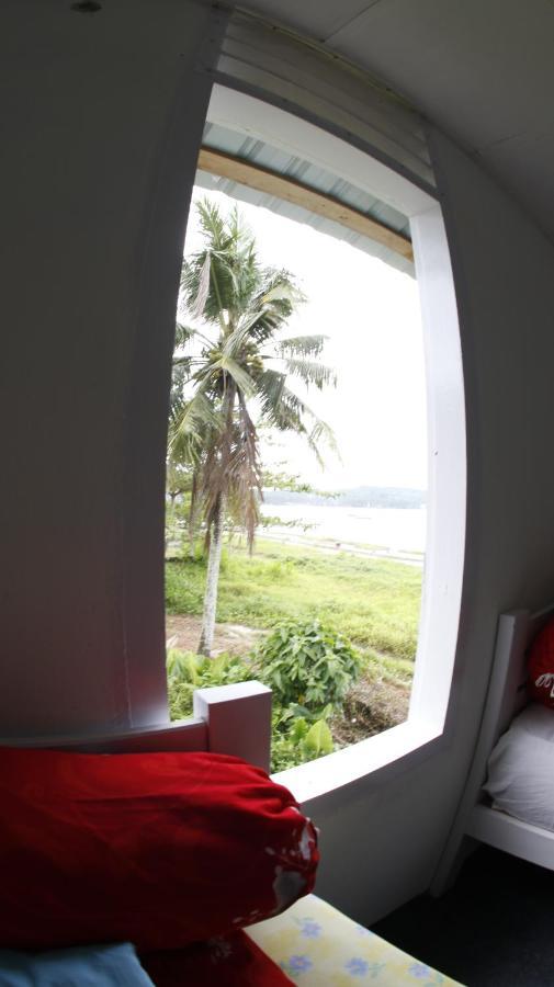 Nias Surf Stay Lagudri Exterior photo
